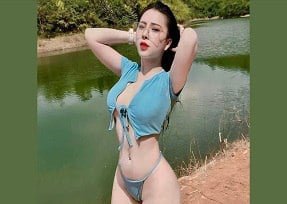 Красивые девушки впервые исследуют горячий мир
